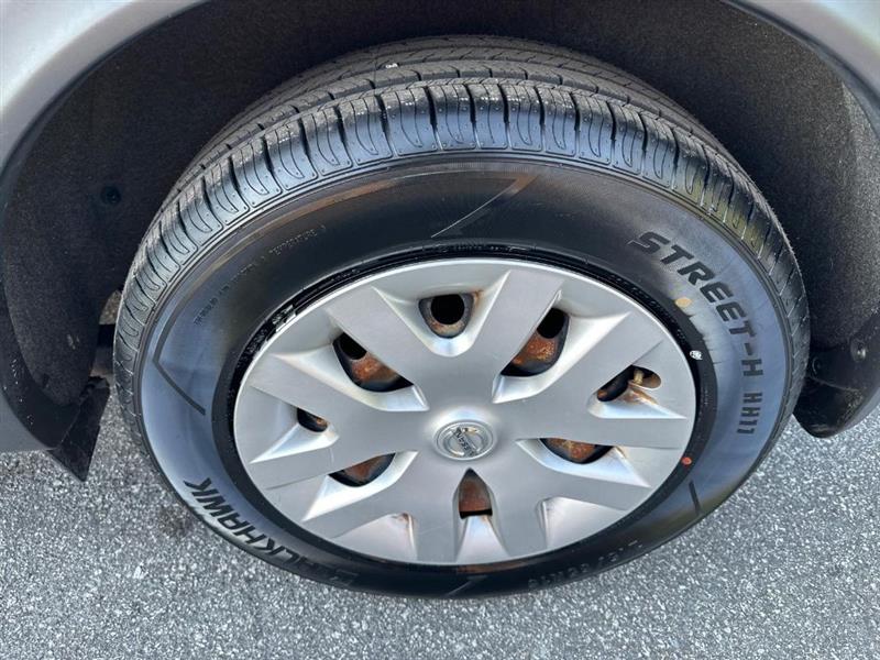 Nissan Rogue Sport S 2019