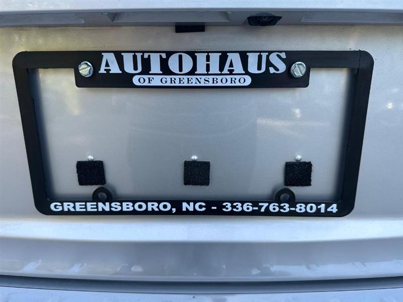 Nissan Rogue Sport S 2019