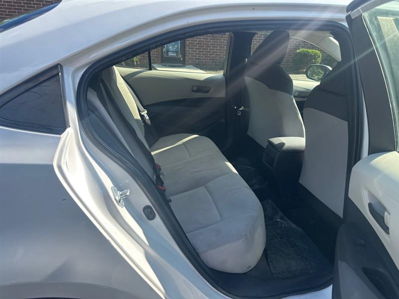 Toyota Corolla LE 2022