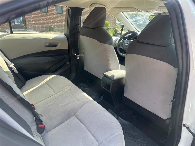 Toyota Corolla LE 2022