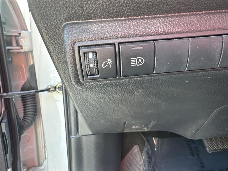 Toyota Corolla LE 2022