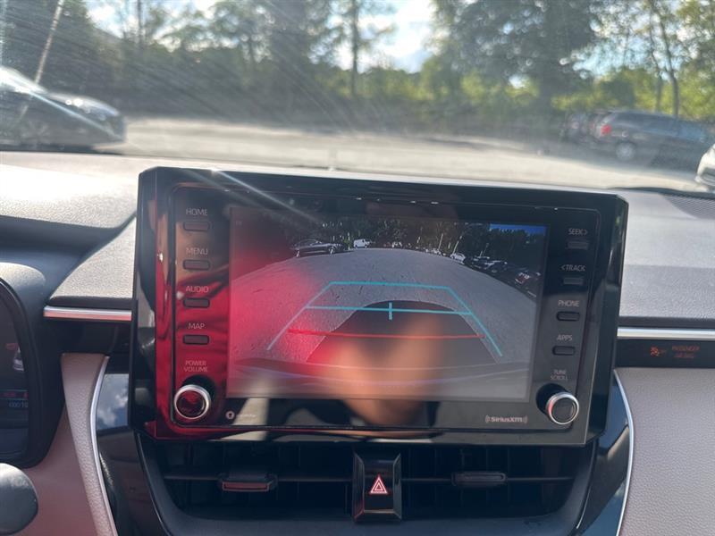 Toyota Corolla LE 2022