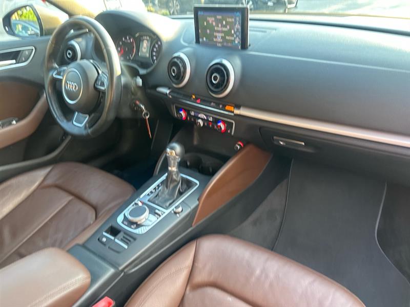 Audi A3 1.8T Premium FWD S tronic 2016 Audi A3 1.8T Premium FWD S tronic 2016