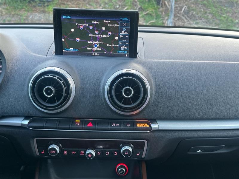 Audi A3 1.8T Premium FWD S tronic 2016 Audi A3 1.8T Premium FWD S tronic 2016