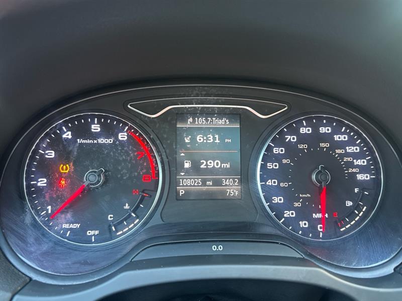 Audi A3 1.8T Premium FWD S tronic 2016 Audi A3 1.8T Premium FWD S tronic 2016