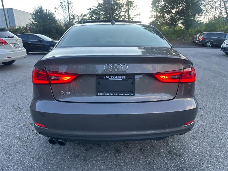 Audi A3 1.8T Premium FWD S tronic 2016