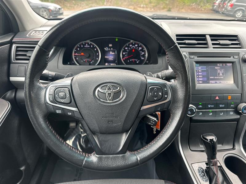 Toyota Camry SE 2017