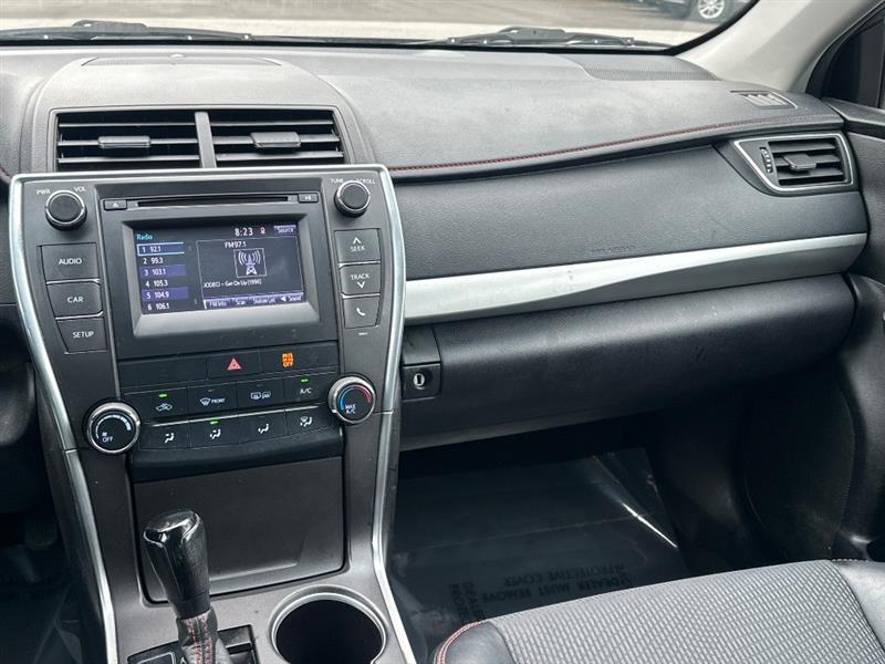 Toyota Camry SE 2017