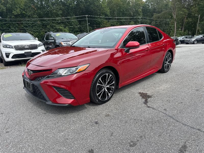 Toyota Camry SE 2019