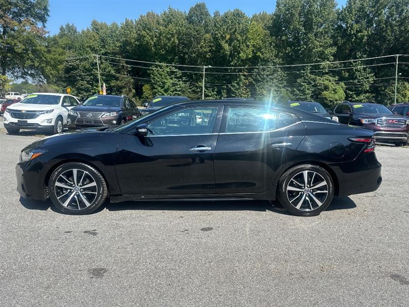 Nissan Maxima 3.5 SV 2021