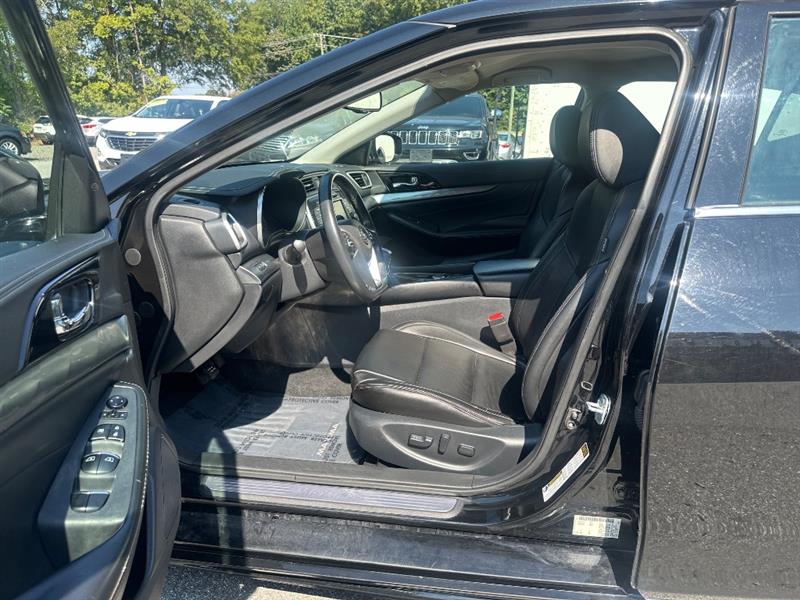 Nissan Maxima 3.5 SV 2021