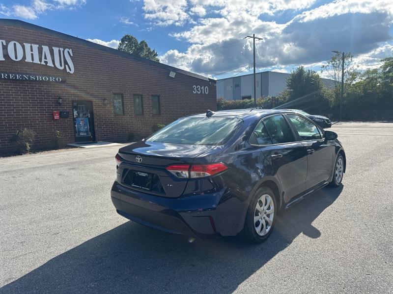 2021 Toyota Corolla LE photo 7