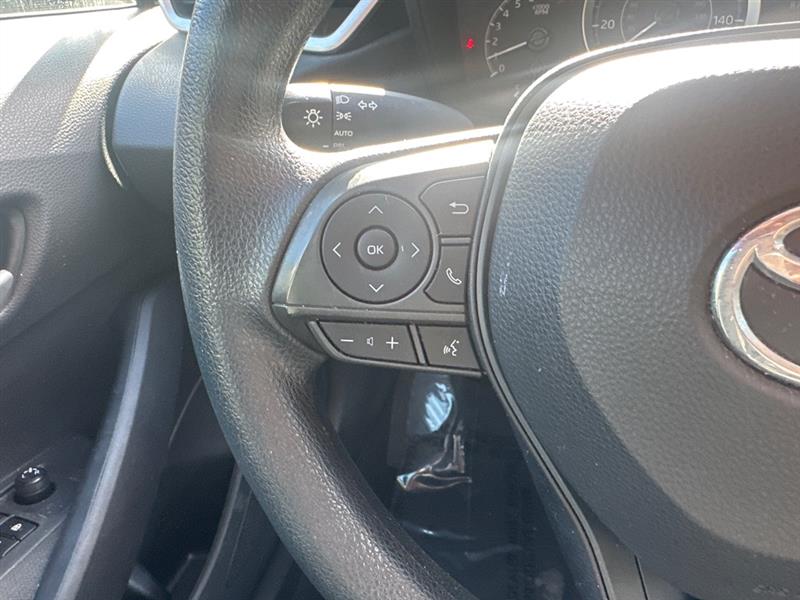 2021 Toyota Corolla LE photo 29