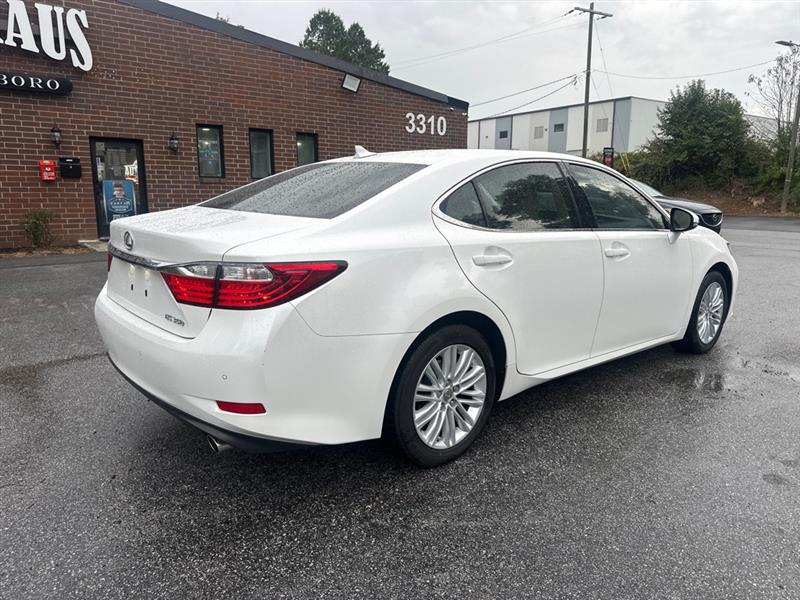 2014 Lexus ES 350 photo 6
