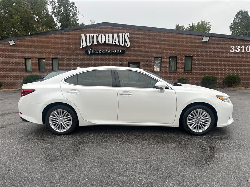 2014 Lexus ES 350 photo 7