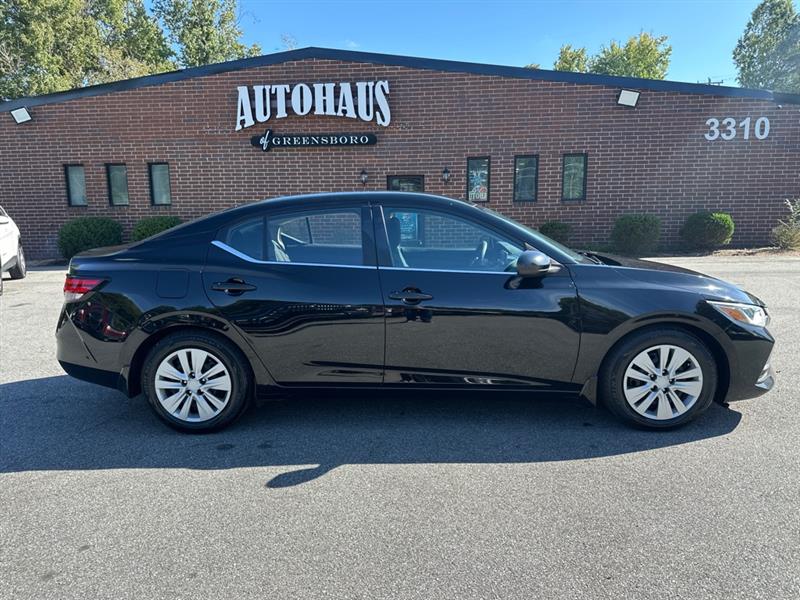 2022 Nissan Sentra S photo 8