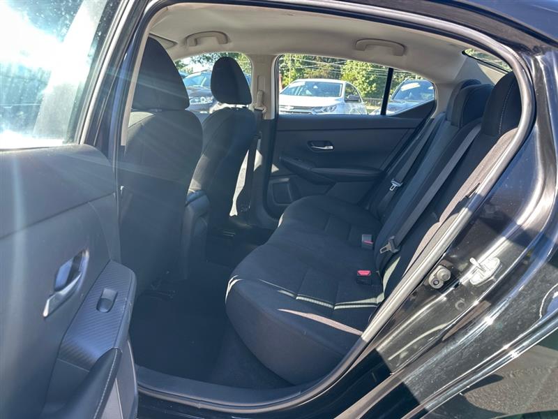 2022 Nissan Sentra S photo 12
