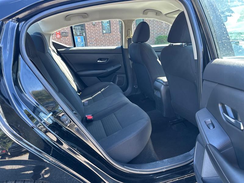 2022 Nissan Sentra S photo 15