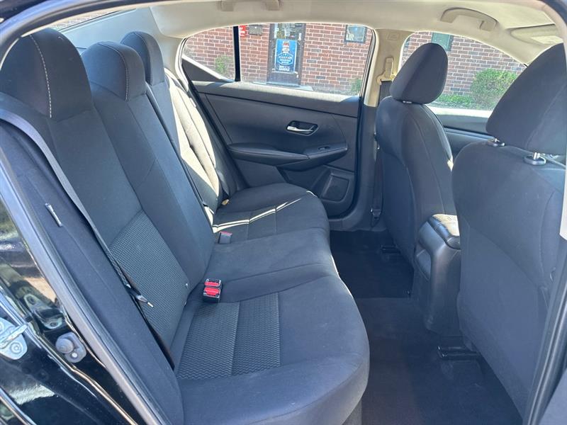 2022 Nissan Sentra S photo 16