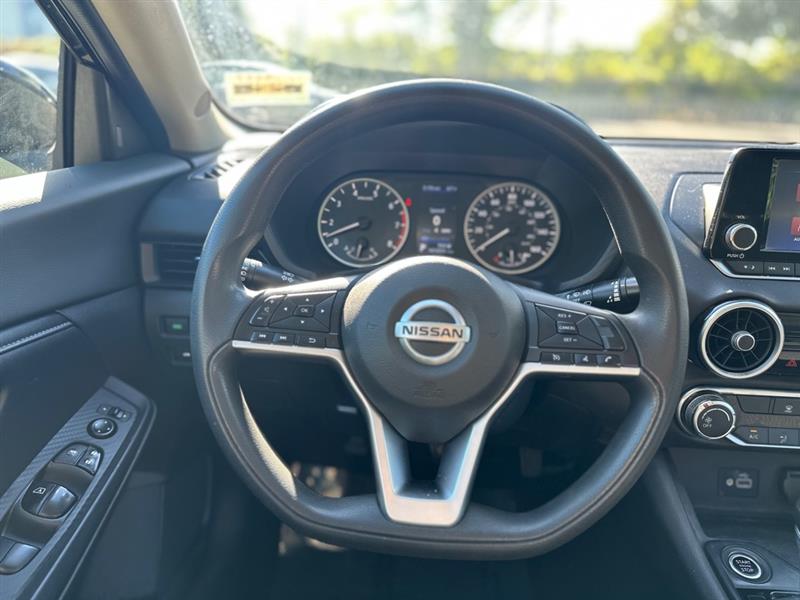 2022 Nissan Sentra S photo 22