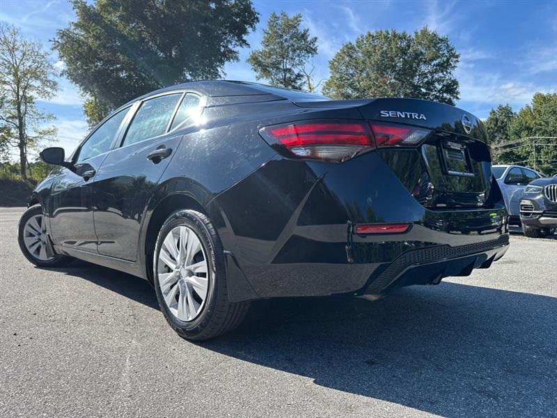 2022 Nissan Sentra S photo 34