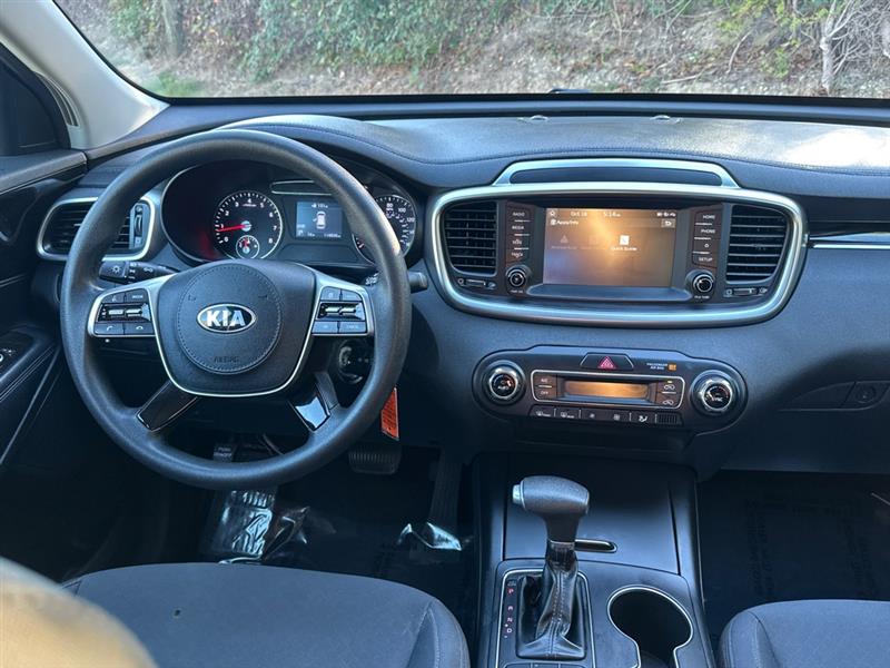 Kia Sorento LX V6 AWD 2019 Kia Sorento LX V6 AWD 2019