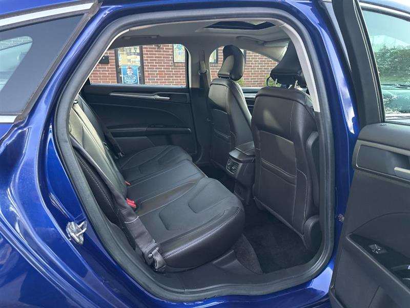 Ford Fusion Titanium 2016