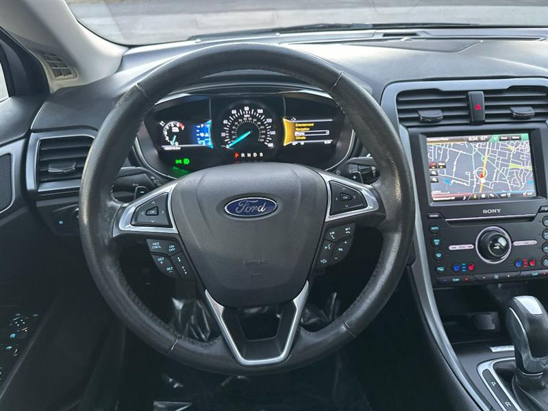 Ford Fusion Titanium 2016