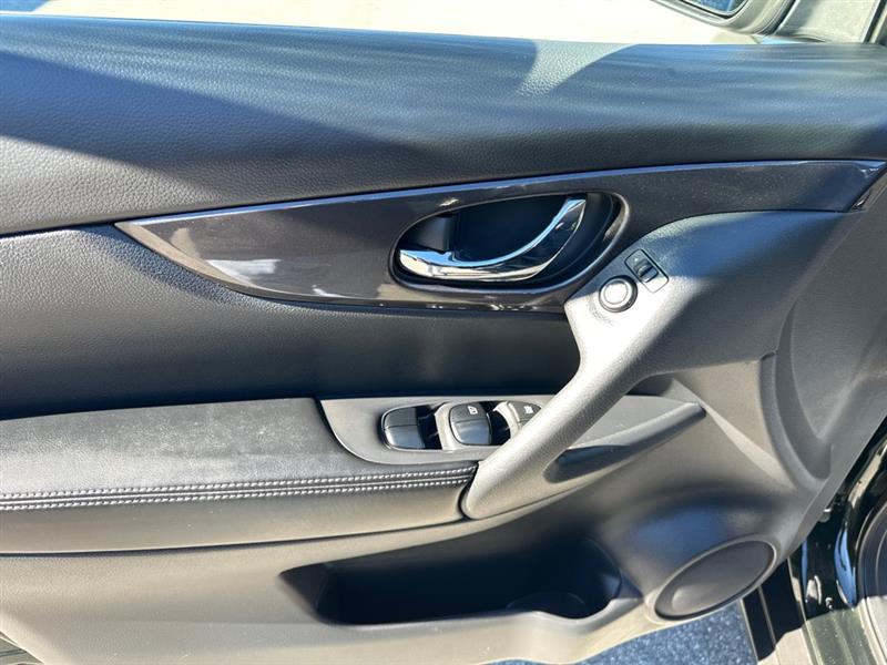 Nissan Rogue SV 2WD 2019 Nissan Rogue SV 2WD 2019