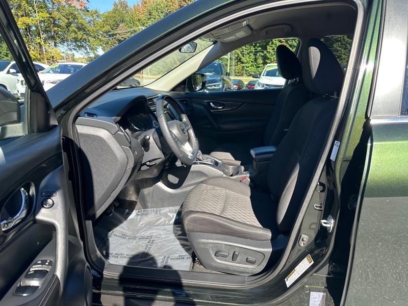 Nissan Rogue SV 2WD 2019 Nissan Rogue SV 2WD 2019