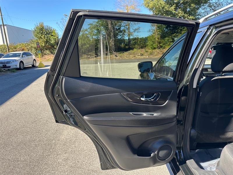 Nissan Rogue SV 2WD 2019 Nissan Rogue SV 2WD 2019