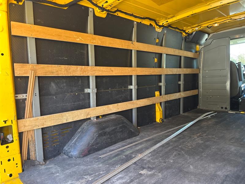 Ford Transit 250 Van Low Roof 60/40 Pass. 148-in. WB 2016 Ford Transit 250 Van Low Roof 60/40 Pass. 148-in. WB 2016