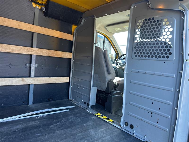 Ford Transit 250 Van Low Roof 60/40 Pass. 148-in. WB 2016 Ford Transit 250 Van Low Roof 60/40 Pass. 148-in. WB 2016