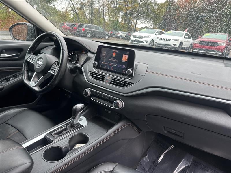 Nissan Altima 2.5 SR 2019 Nissan Altima 2.5 SR 2019