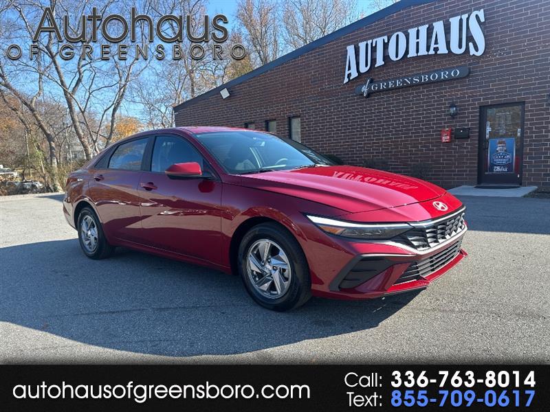 2024 Hyundai Elantra SE