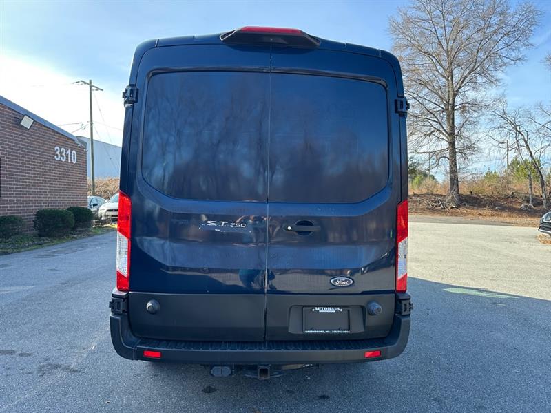 Ford Transit 250 Van Med. Roof w/Sliding Pass. 148-in. WB 2019