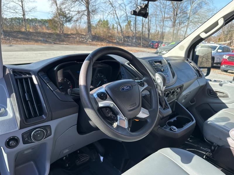 Ford Transit 250 Van Med. Roof w/Sliding Pass. 148-in. WB 2019