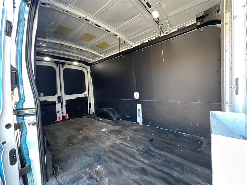 Ford Transit 250 Van Med. Roof w/Sliding Pass. 148-in. WB 2019