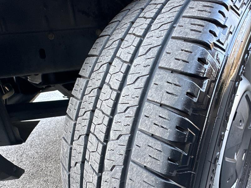 Ford Transit 250 Van Med. Roof w/Sliding Pass. 148-in. WB 2019