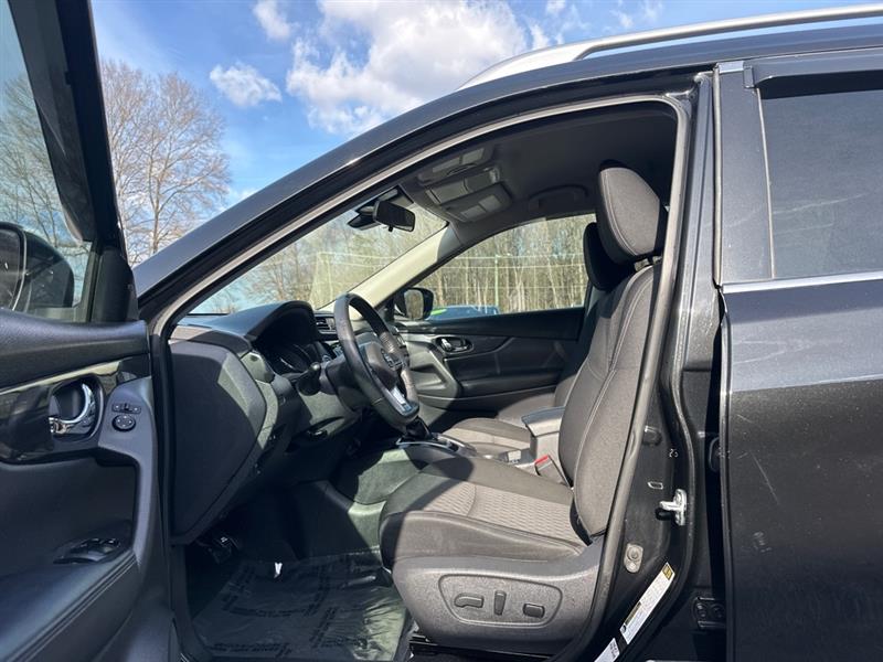 Nissan Rogue SV 2WD 2020