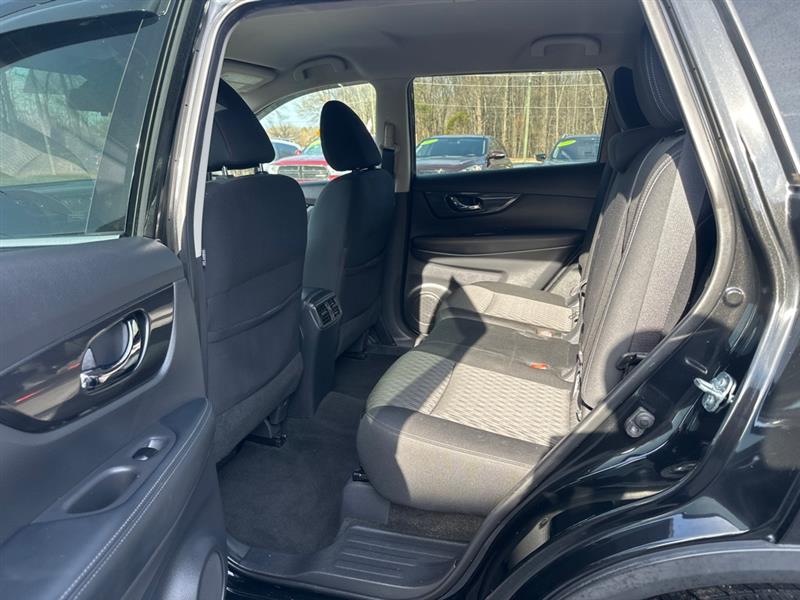 Nissan Rogue SV 2WD 2020