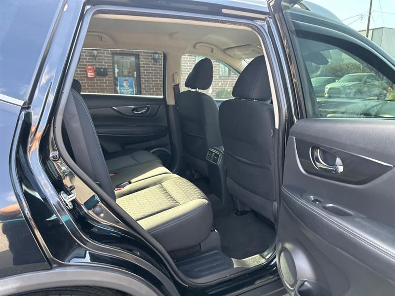 Nissan Rogue SV 2WD 2020