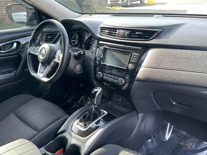 Nissan Rogue SV 2WD 2020