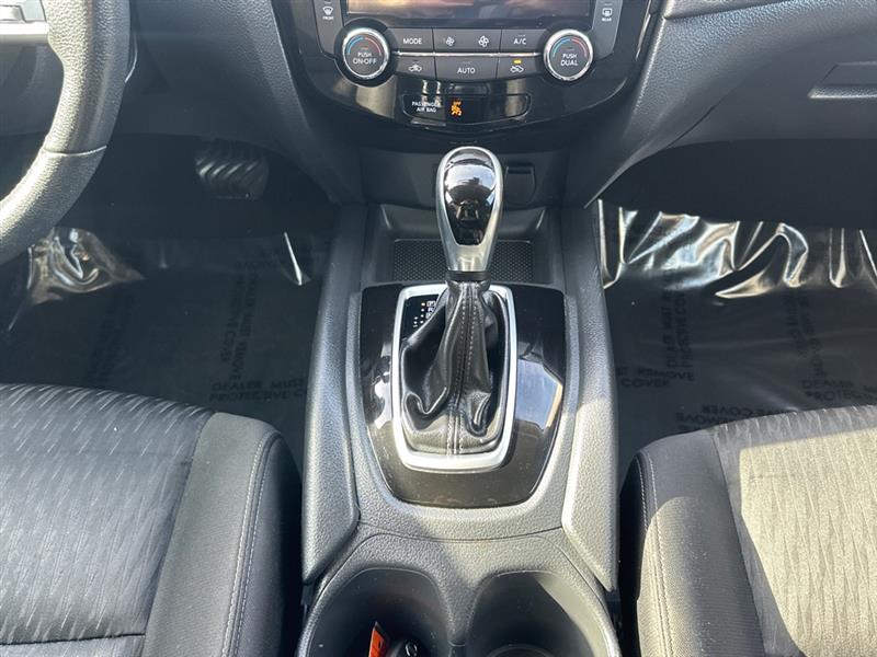 Nissan Rogue SV 2WD 2020