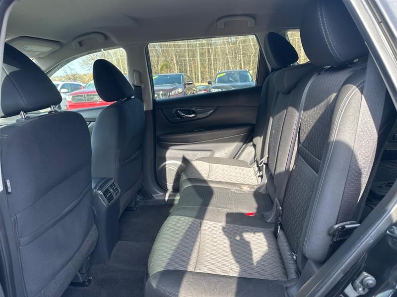 Nissan Rogue SV 2WD 2020