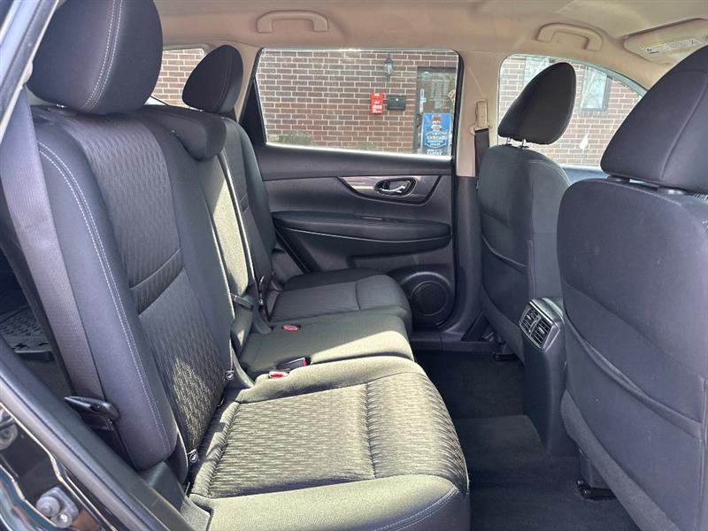 Nissan Rogue SV 2WD 2020