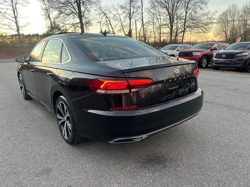 Volkswagen Passat SE 2021