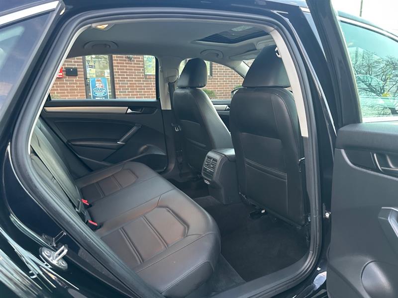 Volkswagen Passat SE 2021