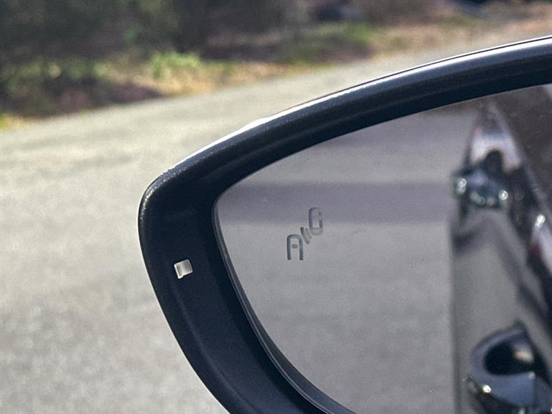 Volkswagen Passat SE 2021