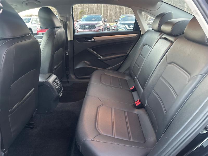 Volkswagen Passat SE 2021